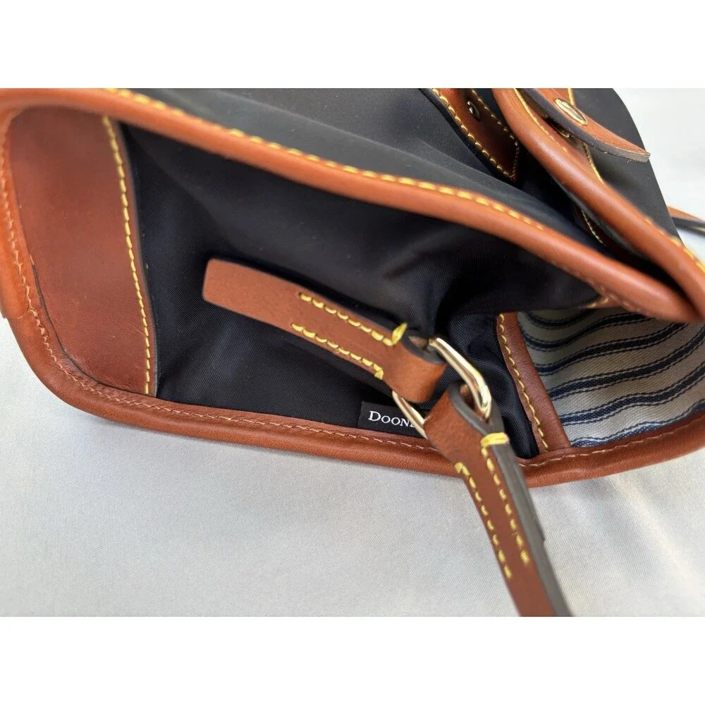 Vintage Dooney & Bourke Black Nylon Brown Leather Crossbody Shoulder Bag